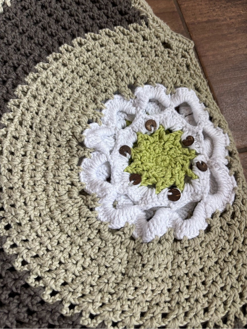 Pure Handknit L/XL Crochet Cotton Asymmetrical Tank Top Boho Floral Art-to-Wear - Picture 7 of 7